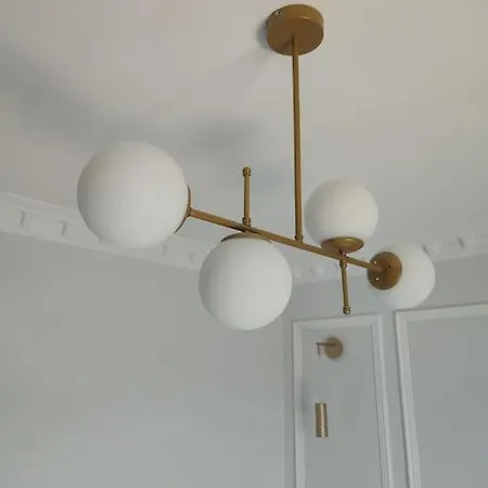 Atoll 'paris-alexandre' Гитион